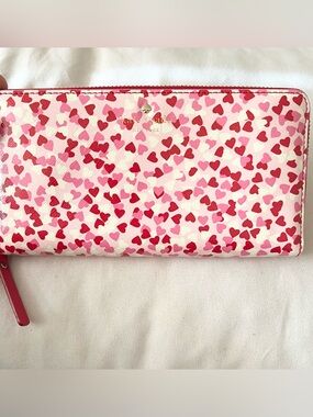 Kate Spade confetti print hearts Lacey secret admirer wallet in posey red